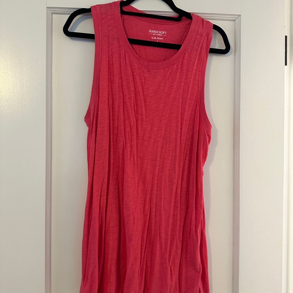 Women's Pink Tank Top
